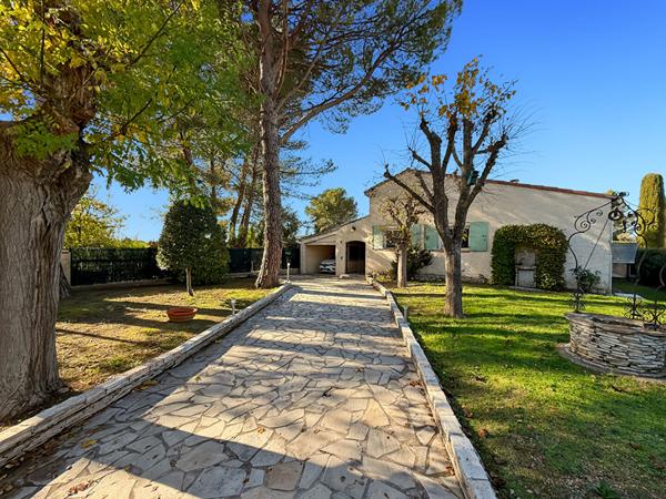 Exclusivité maison d'environ 125 m2 à Bouc Bel Air