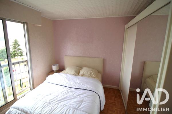 Location appartement 2 pièces 49 m² Livry-Gargan