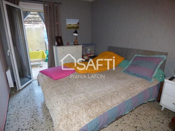 Immeuble 3 Appartements terrasses et garage.