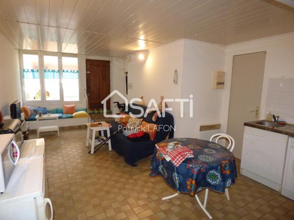 Immeuble 3 Appartements terrasses et garage.