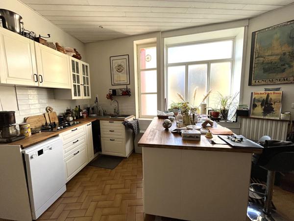 Maison quartier Chantenay à Nantes, 2 chambres, terrasses et garage.