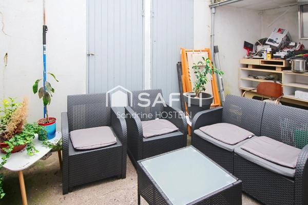 Grand garage 2 voitures de 67m2!