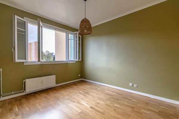 ALFORTVILLE MAIRIE – 4 PIÈCES 72 M² – CALME – 2 CHAMBRES + BUREAU – CAVE