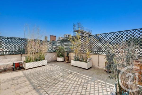 Appartement à vendre  2 pièces - 63 m2 PARIS - 75016