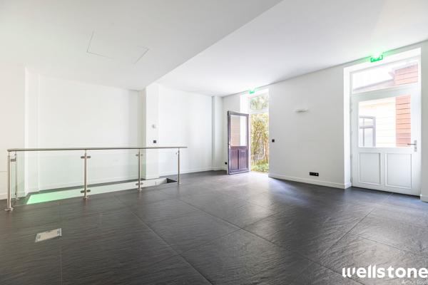 Bureaux à louer à PARIS 75008