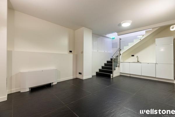 Bureaux à louer à PARIS 75008