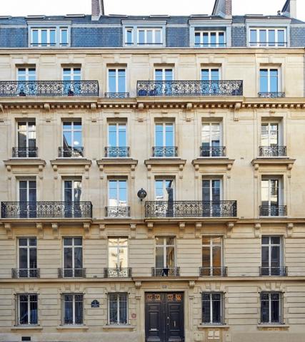 Bureaux à louer à PARIS 75008