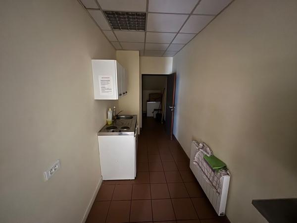 A LOUER - BUREAUX - 100 M2 ENVIRON