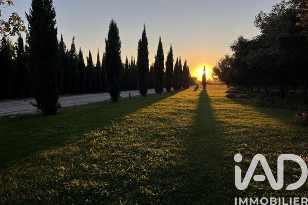 Maison à vendre 12 pièces 348 m² Beaucaire