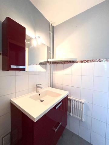 Appartement Aurillac proche gare 4 pièce(s) 68.54 m2 , Aurillac