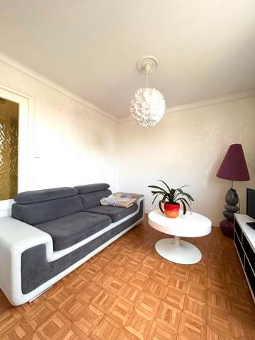 Appartement Aurillac proche gare 4 pièce(s) 68.54 m2 , Aurillac