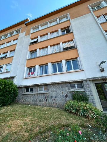 Appartement Aurillac proche gare 4 pièce(s) 68.54 m2 , Aurillac