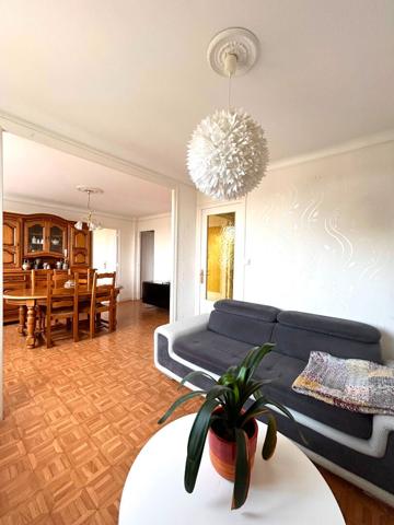 Appartement Aurillac proche gare 4 pièce(s) 68.54 m2 , Aurillac