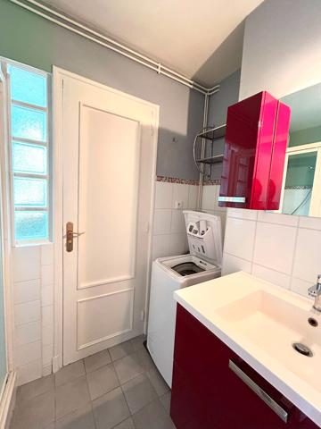 Appartement Aurillac proche gare 4 pièce(s) 68.54 m2 , Aurillac
