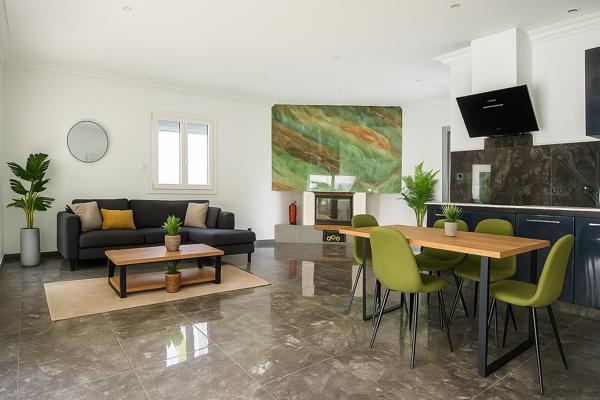 Maison plain-pied avec gîte indépendant, terrasse et jardin clos Saint-Christol-lez-Alès (30380)