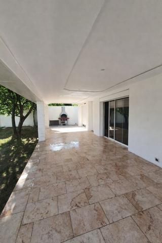 Maison plain-pied avec gîte indépendant, terrasse et jardin clos Saint-Christol-lez-Alès (30380)