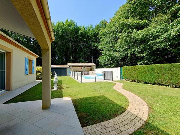 Maison Sainte Livrade Sur Lot 6 pièce(s) 165 m2