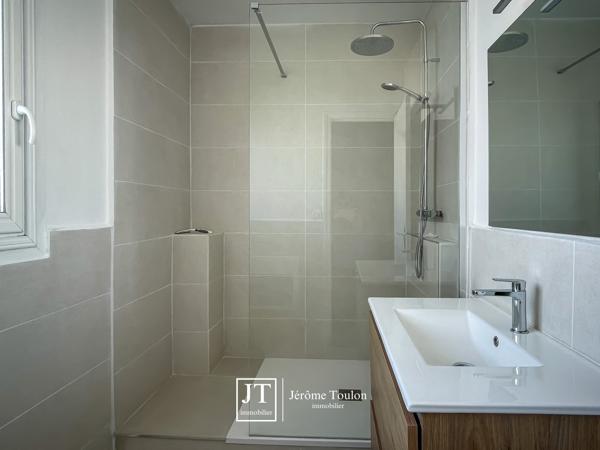 Appartement
                                                                                                                                                                                                                                                                                                                        3 pièce(s)                                                                                                                                                                                                          2 chambre(s)                                                                                                                                                                                                          67  m²