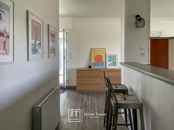 Appartement
                                                                                                                                                                                                                                                                                                                        3 pièce(s)                                                                                                                                                                                                          2 chambre(s)                                                                                                                                                                                                          67  m²