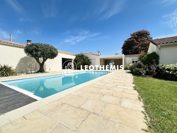VILLA D’INSPIRATION RÉTAISE