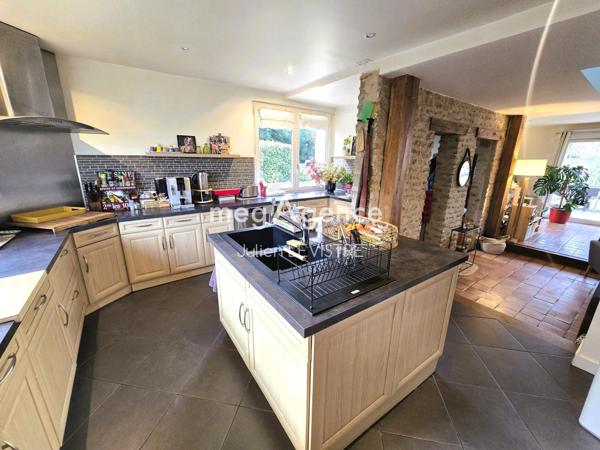 Maison à AUNEAU, 28700 - 6 pièces 176m²