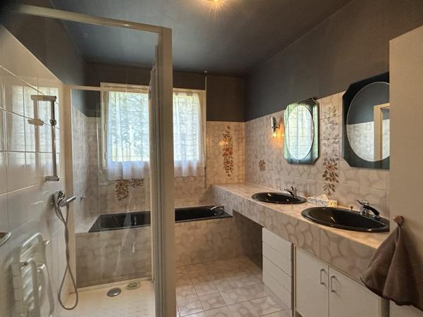 Maison - 6 pièces - 115 m²