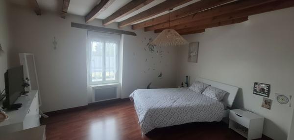 Appartement TRELAZE 2 pièce(s) 68 m2