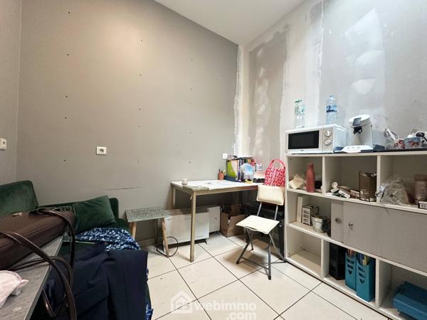 Local 89 m² à Laon 02000