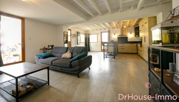 Maison à vendre 6 pièces de 133 m²