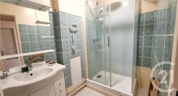 Appartement F3 à vendre  3 pièces - 56,45 m2 L ISLE ADAM - 95