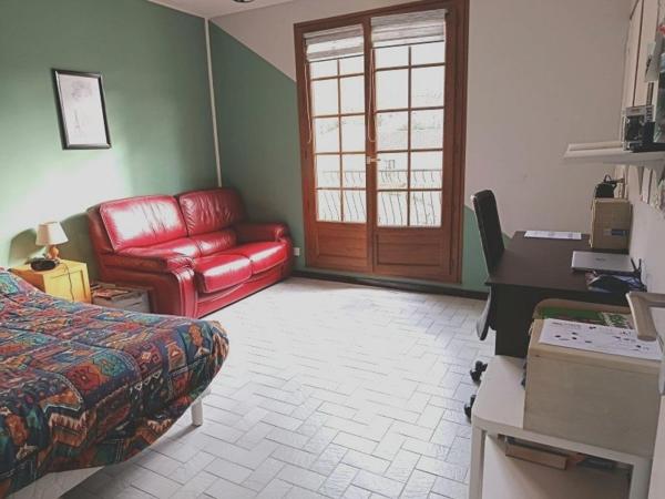 Vente / Maison et grand terrain