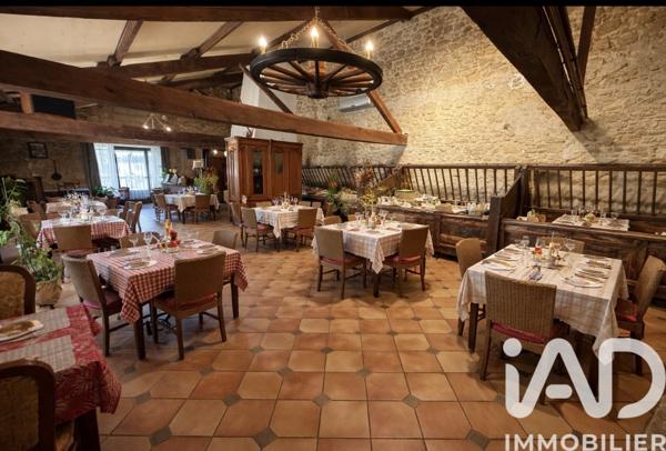 Murs commerciaux  à vendre 190 m² Gourgé