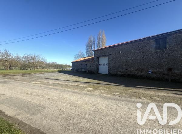 Murs commerciaux  à vendre 190 m² Gourgé