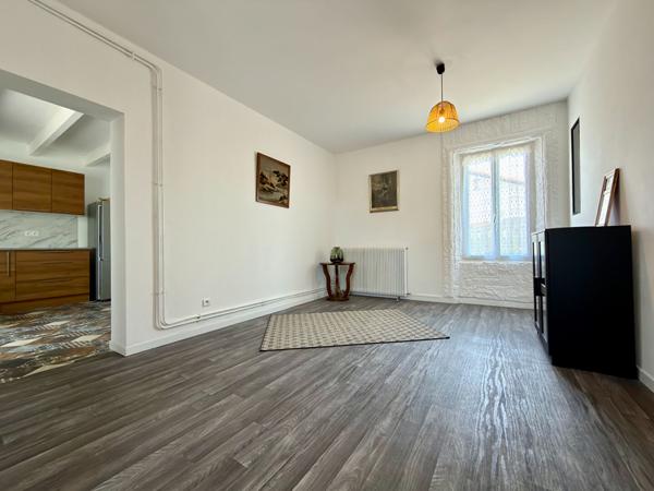 Maison Le Fenouiller 3 pièce(s) 60 m2