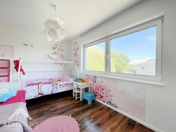 Saint-Genis-Pouilly (01630) Maison 7 pièces 225m2