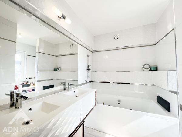 Saint-Genis-Pouilly (01630) Maison 7 pièces 225m2