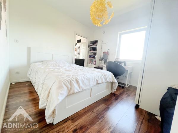 Saint-Genis-Pouilly (01630) Maison 7 pièces 225m2