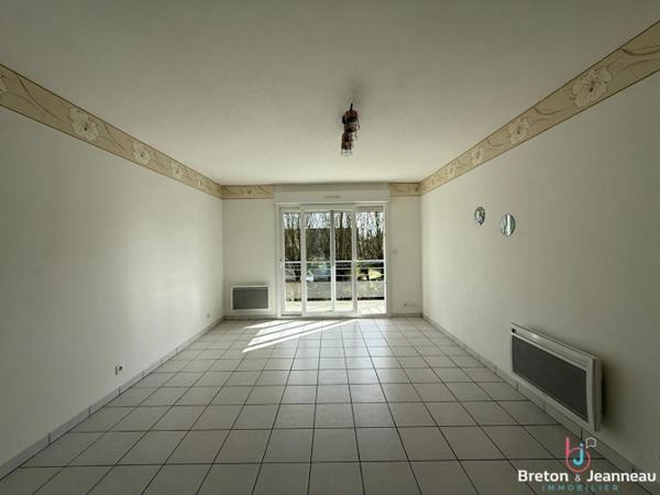 Appartement T2 avec balcon - LE BOURGNEUF LA FORET