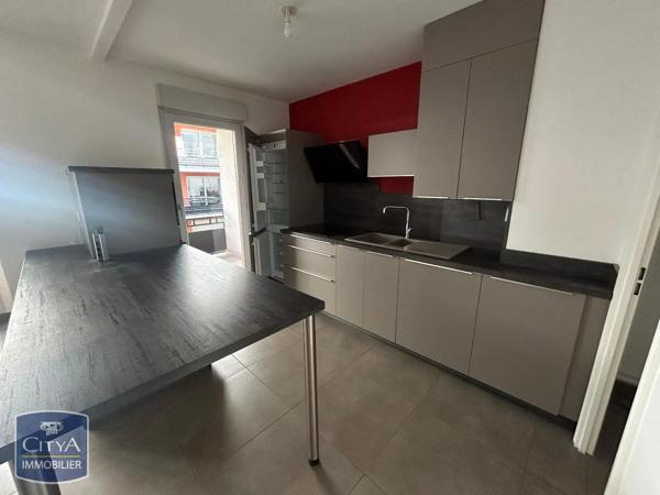 Appartement à louer 3 pièces 62.5m² Saint-Étienne (42000)