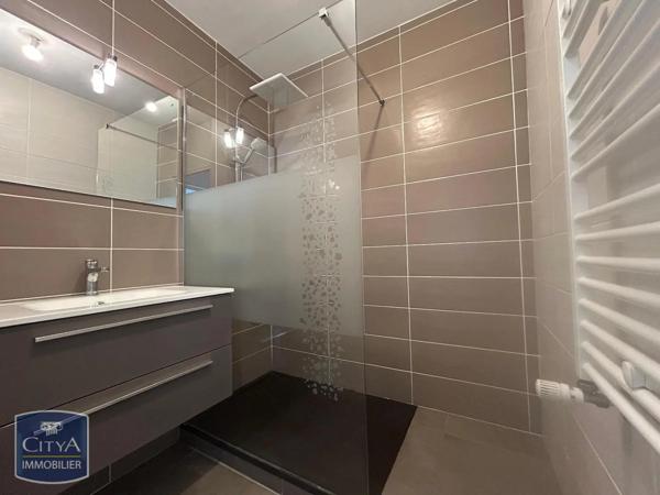 Appartement à louer 3 pièces 62.5m² Saint-Étienne (42000)