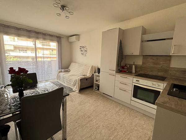 3 PIECES MEUBLE - RUE JEAN CANAVESE