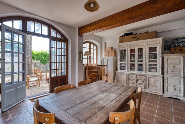 MAISON DE MAÎTRE CHARENTAISE COEUR DE SAINT DENIS D OLERON