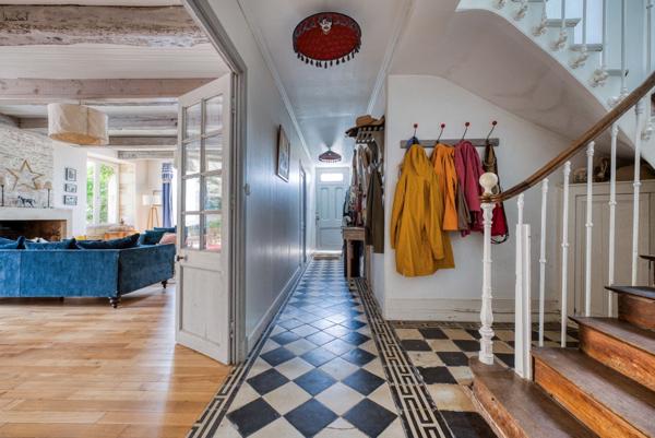 MAISON DE MAÎTRE CHARENTAISE COEUR DE SAINT DENIS D OLERON