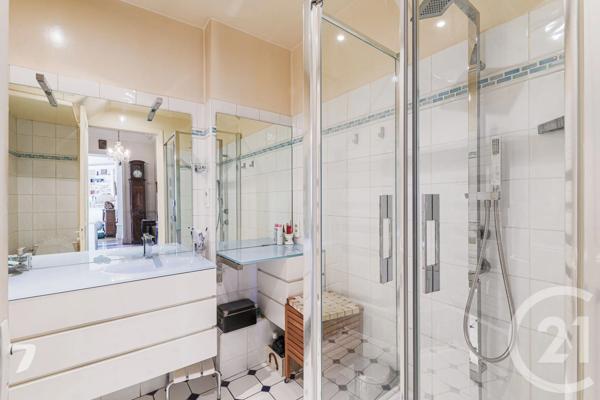 Appartement F4 à vendre  4 pièces - 133,22 m 2   GRENOBLE  - 38