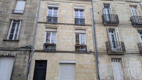 Bordeaux centre - appartement T2 Bis vendu libre