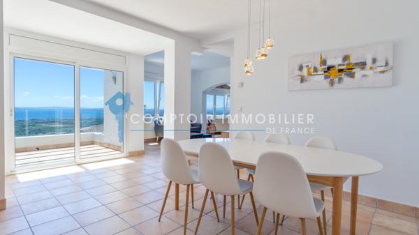 Maison 4 pièce(s) 3 chambre(s) 193 m²