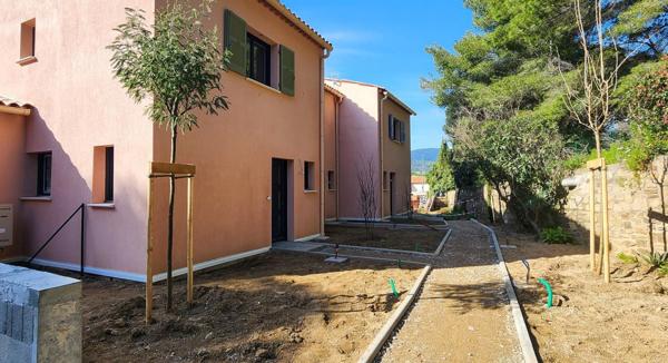 Villa de standing type 5 deux parkings sécurisés