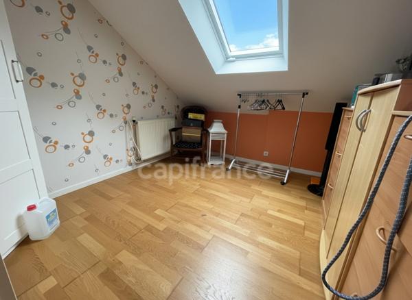 MAISON INDIVIDUEL 4 CHAMBRES ET GARAGE