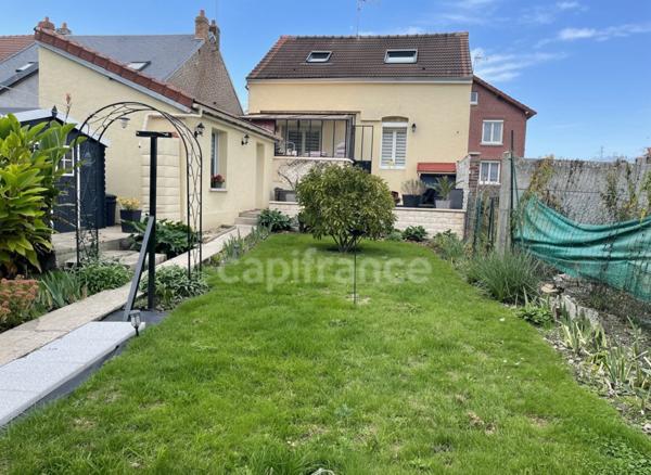 MAISON INDIVIDUEL 4 CHAMBRES ET GARAGE