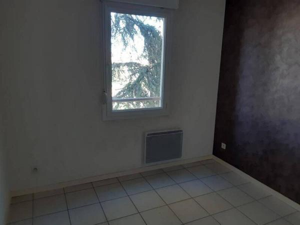 Appartement 3 pièces                                        - 69100 Villeurbanne Réf : 5592